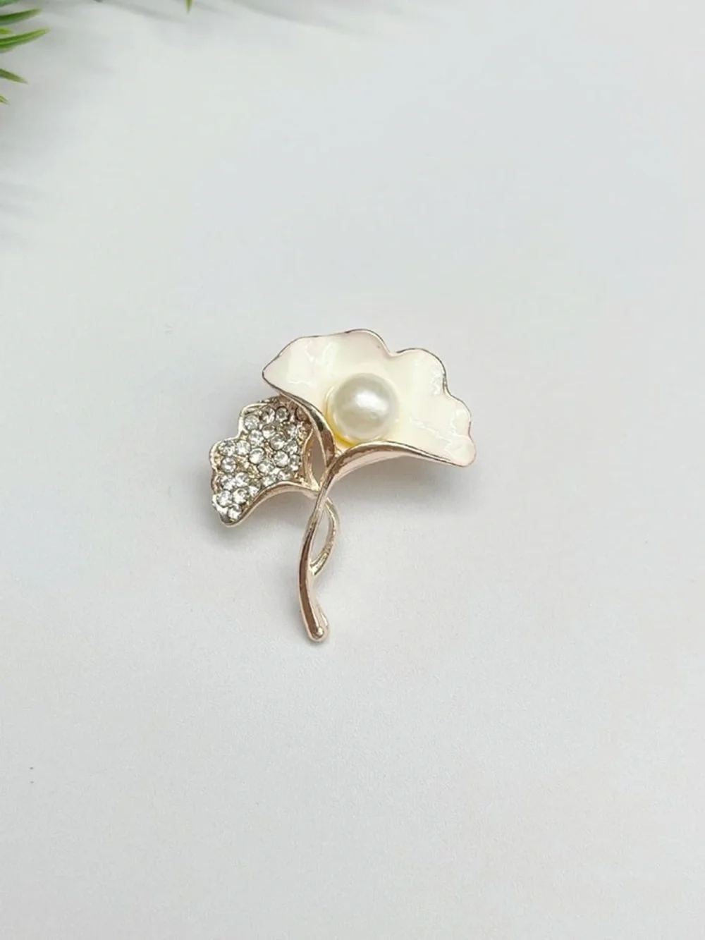 Anthropologie Cream Enamel & Pearl Flower Brooch with Crystal Accent
